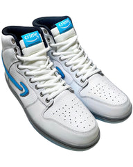 KICKS